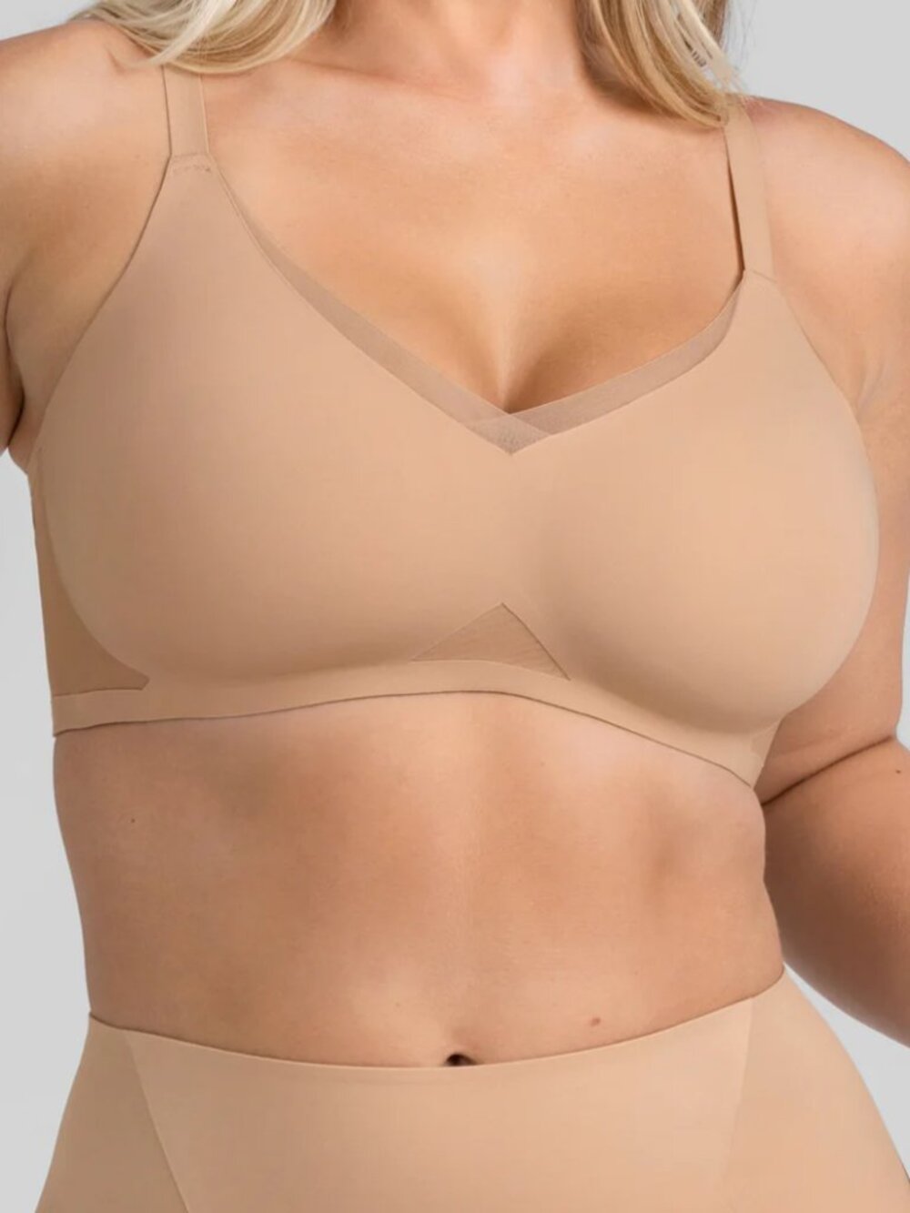 HONEYLOVE Crossover Wireless Convertible Bra Sand Medium